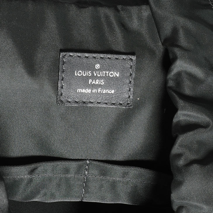 Louis Vuitton Louis Vuitton V-Line Pulse Backpack