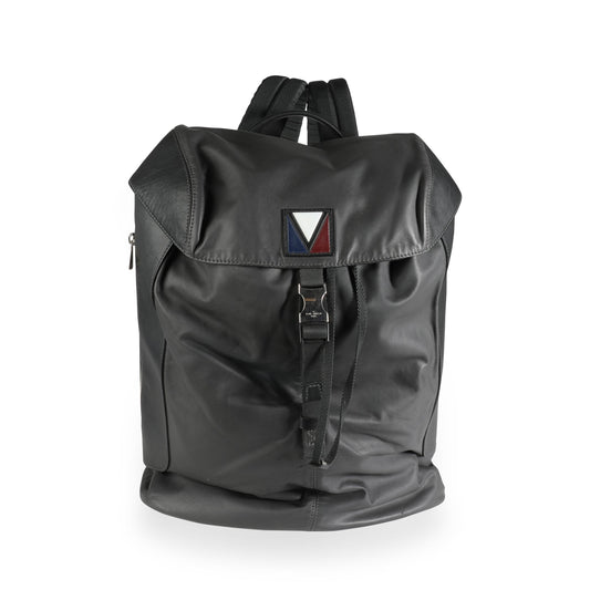 Louis Vuitton Louis Vuitton V-Line Pulse Backpack