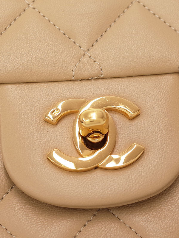 Chanel Matelasse Chain Shoulder Bag Lambskin