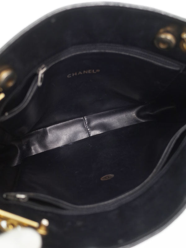 Chanel Matelasse Chain Shoulder Bag Black Leather