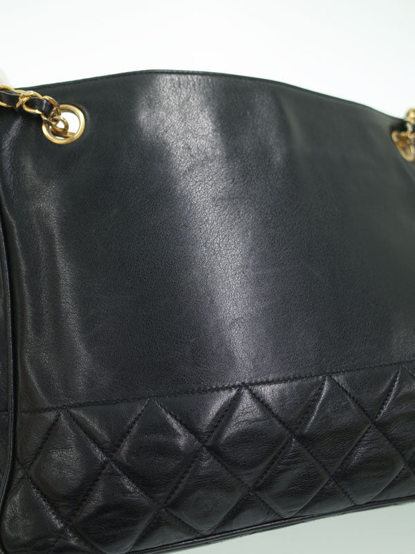 Chanel Matelasse Chain Shoulder Bag Black Leather