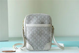 Fan Fashion Lu-Vi bags - 9895