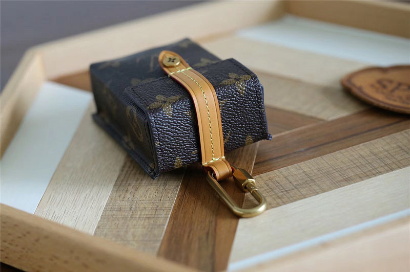Fan Fashion Lu-Vi bags - 11094