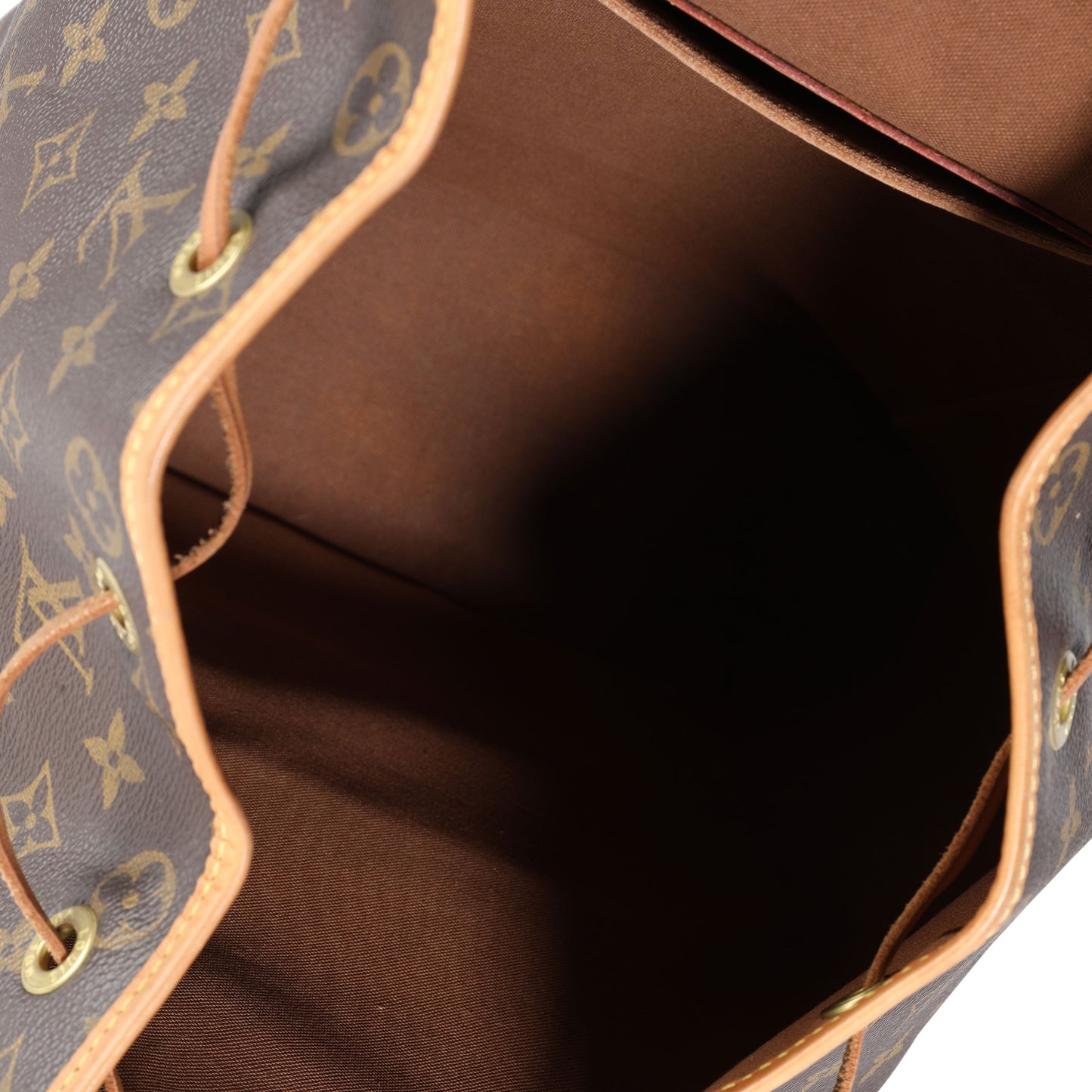 Louis Vuitton Louis Vuitton Monogram Canvas Montsouris GM