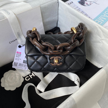 Wellow Bags - Chanel - Bags  - 251