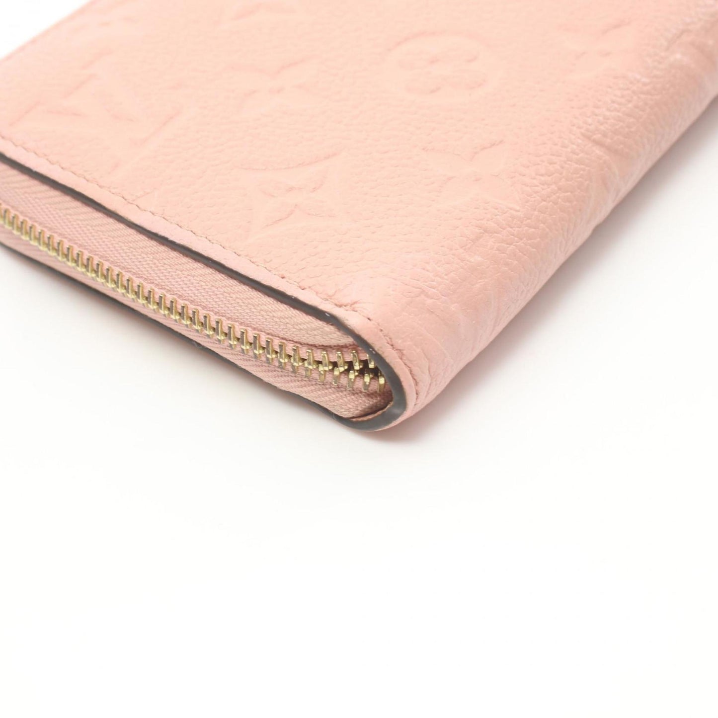 LOUIS VUITTON Zippy wallet