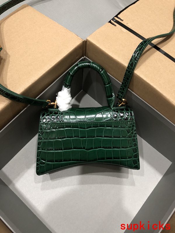 Amelia- BG Hourglass Bags - 098