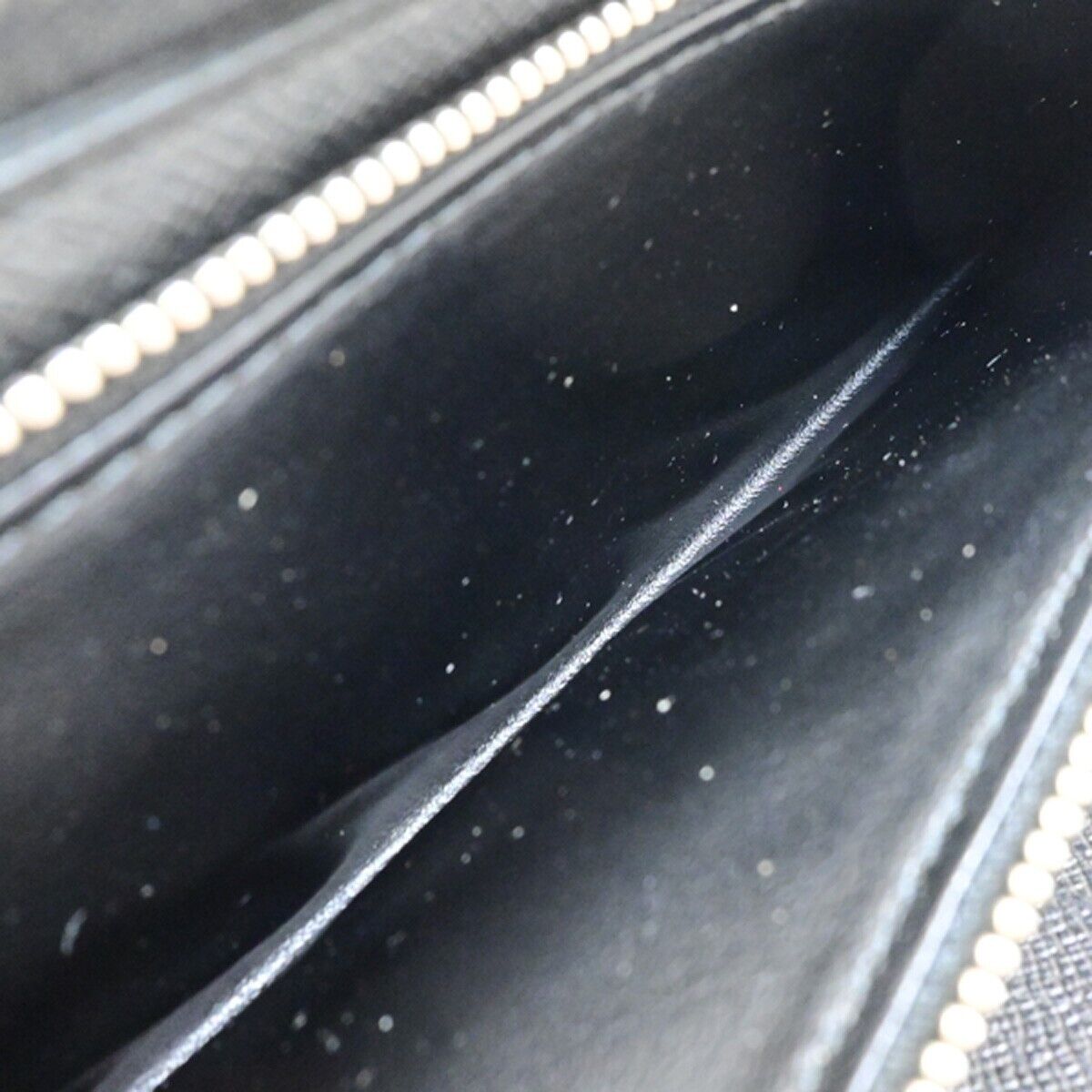 LOUIS VUITTON Zippy Wallet Vertical
