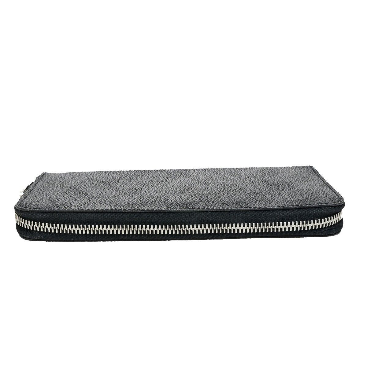 LOUIS VUITTON Zippy Wallet Vertical