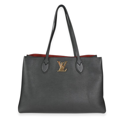 Louis Vuitton Louis Vuitton Black Grained Calf Leather Lockme Shopper