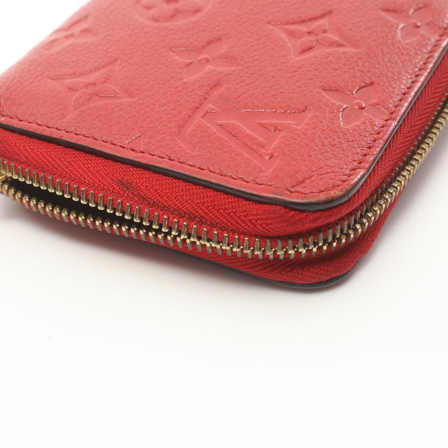 LOUIS VUITTON Zippy Wallet
