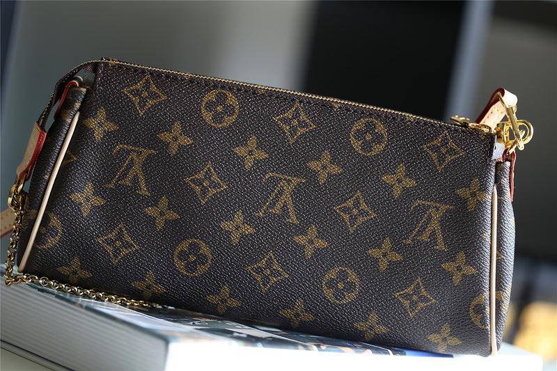 Fan Fashion Lu-Vi bags - 9377