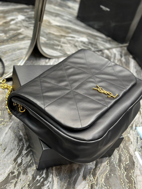 Amelia - YSL Bag - 1933