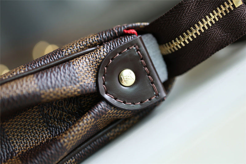 Fan Fashion Lu-Vi bags - 9377