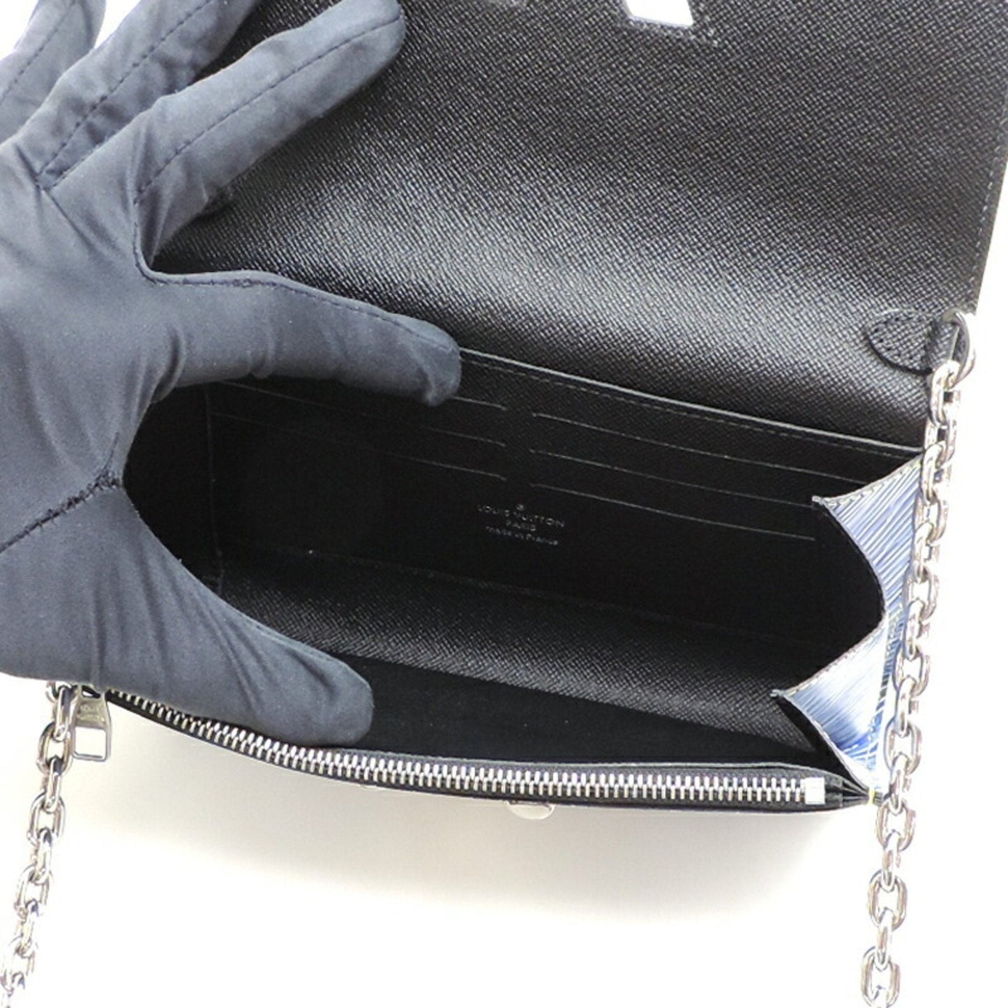 LOUIS VUITTON Twist Wallet