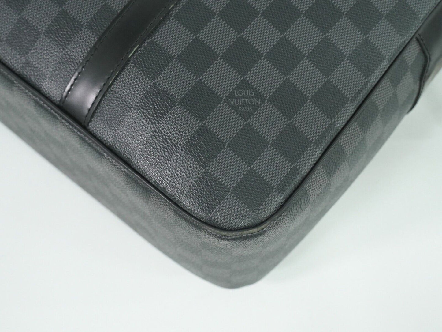 LOUIS VUITTON yoon Briefcases & Attaches