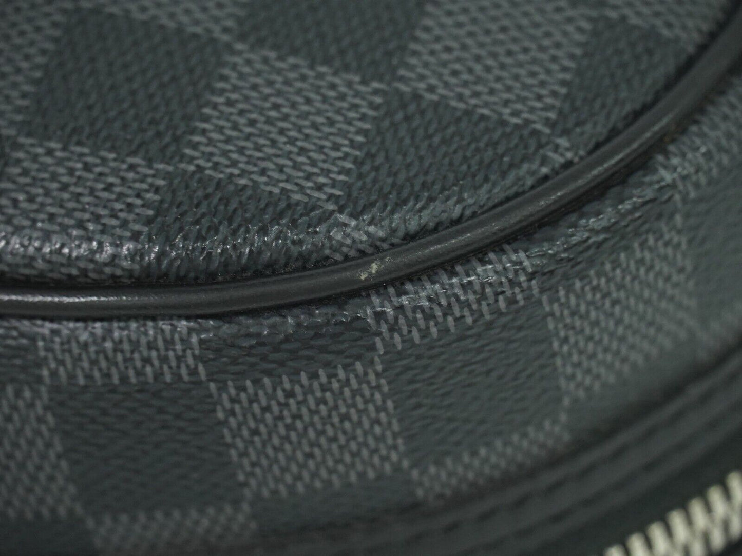 LOUIS VUITTON yoon Briefcases & Attaches