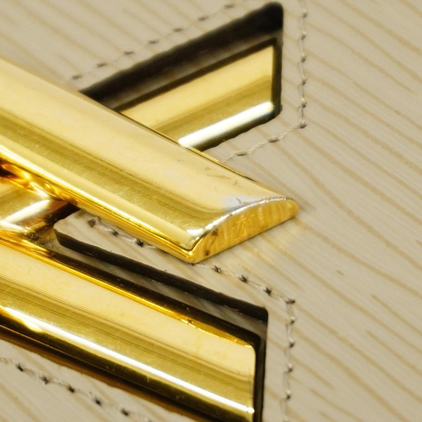 LOUIS VUITTON Twist Wallet