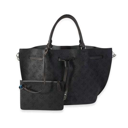 Louis Vuitton Louis Vuitton Black Mahina Leather Girolata Bag