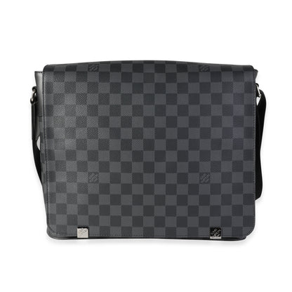 Louis Vuitton Louis Vuitton Damier Graphite District Messenger MM