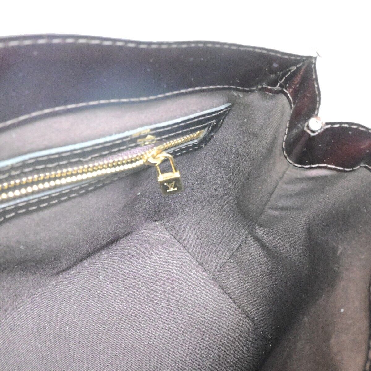 LOUIS VUITTON Wilshire Handbag