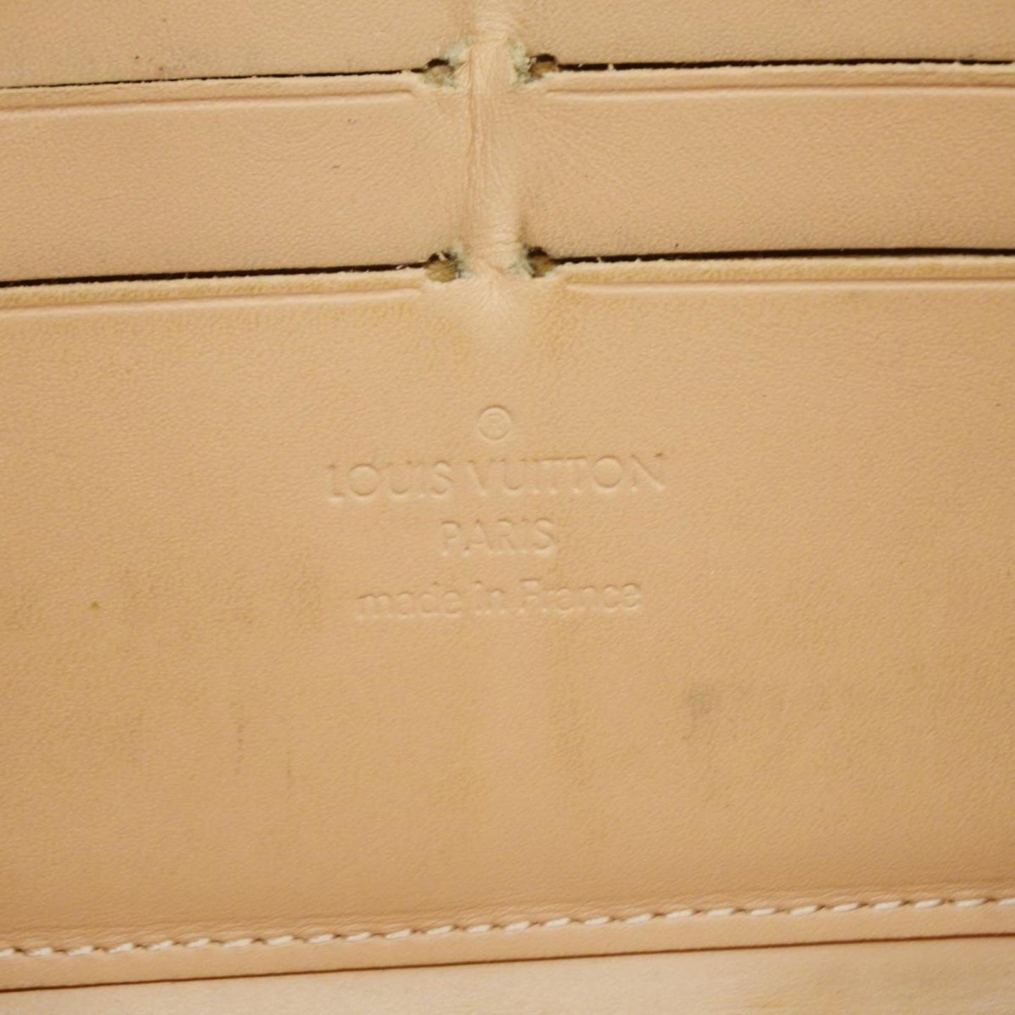 LOUIS VUITTON Zippy wallet