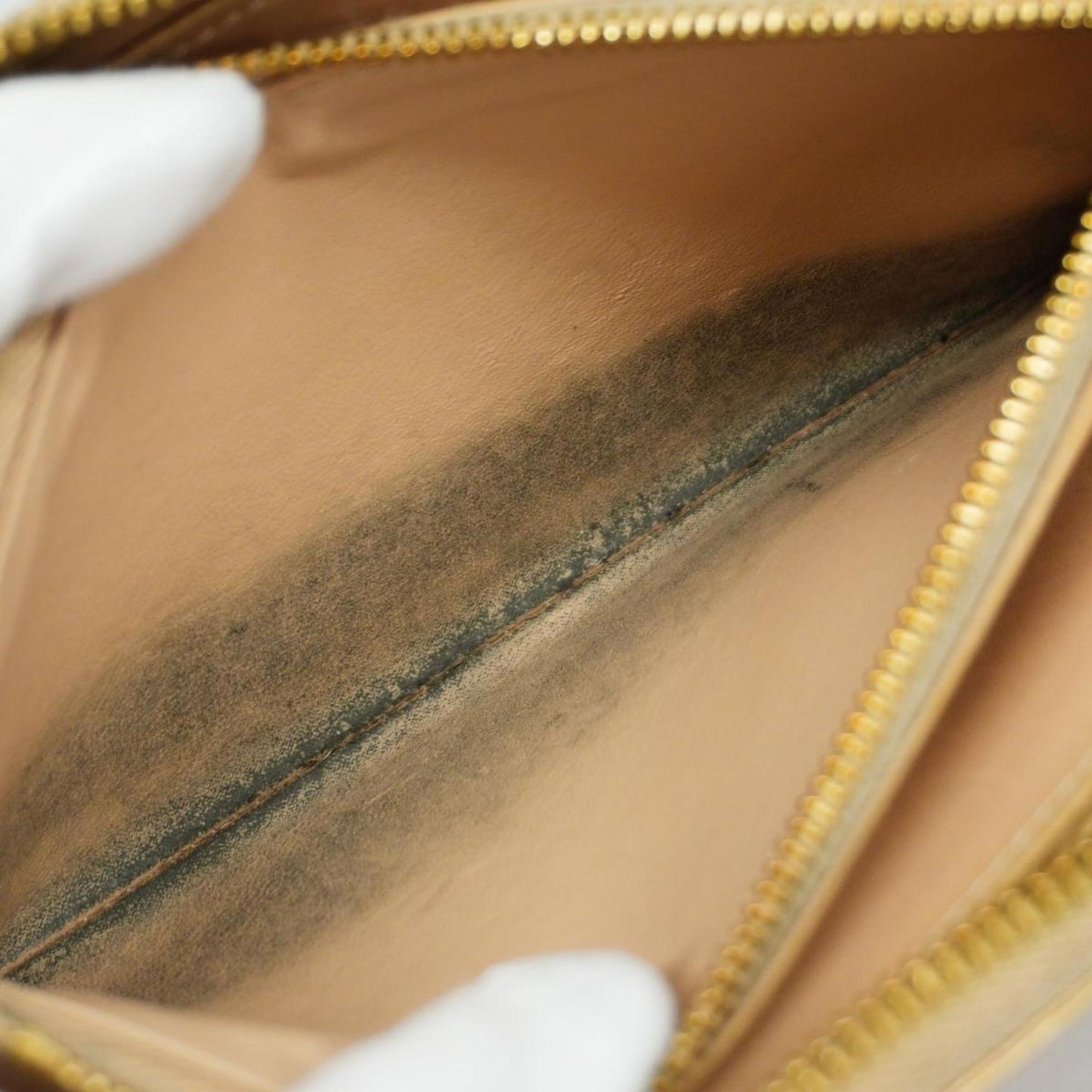 LOUIS VUITTON Zippy wallet