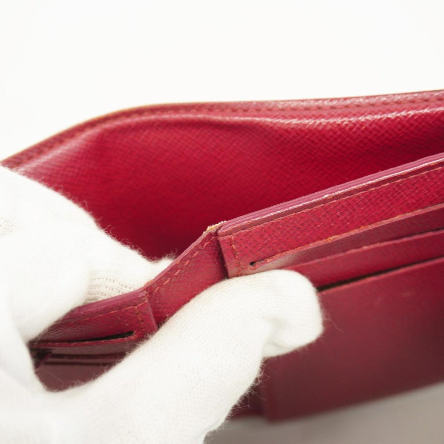 LOUIS VUITTON Victorine Wallet