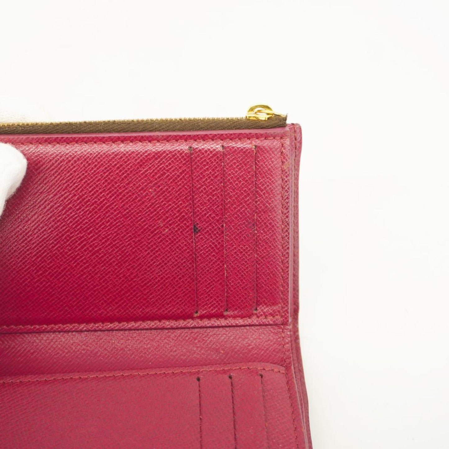LOUIS VUITTON Victorine Wallet