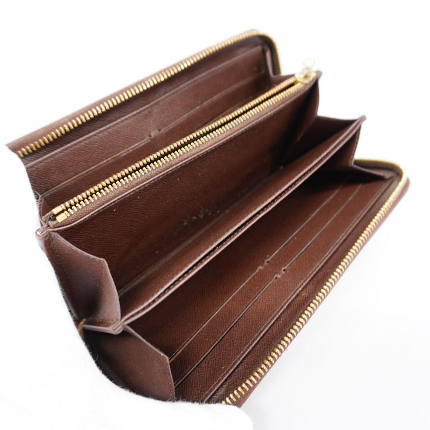 LOUIS VUITTON Zippy wallet