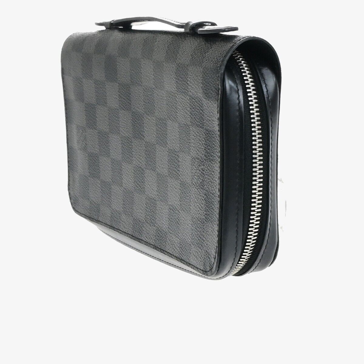 LOUIS VUITTON Zippy XL Wallet