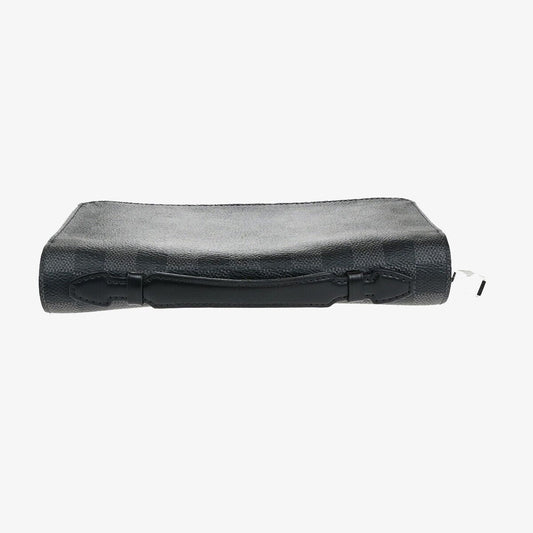 LOUIS VUITTON Zippy XL Wallet