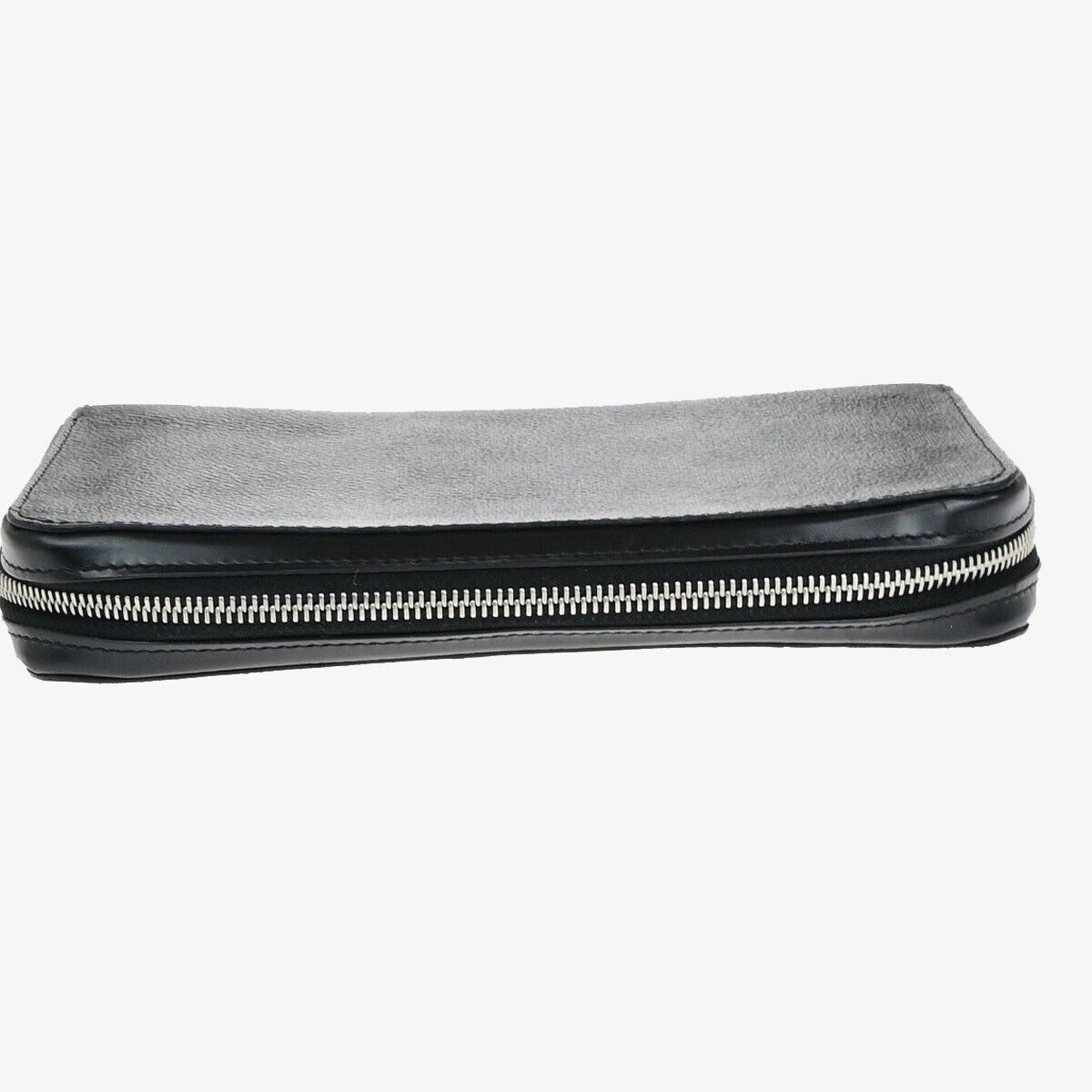 LOUIS VUITTON Zippy XL Wallet