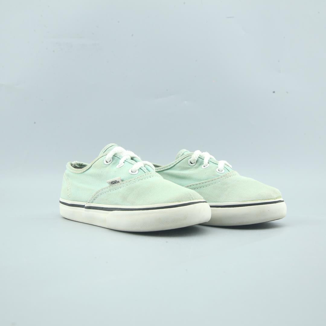 VANS AUTHENTIC
