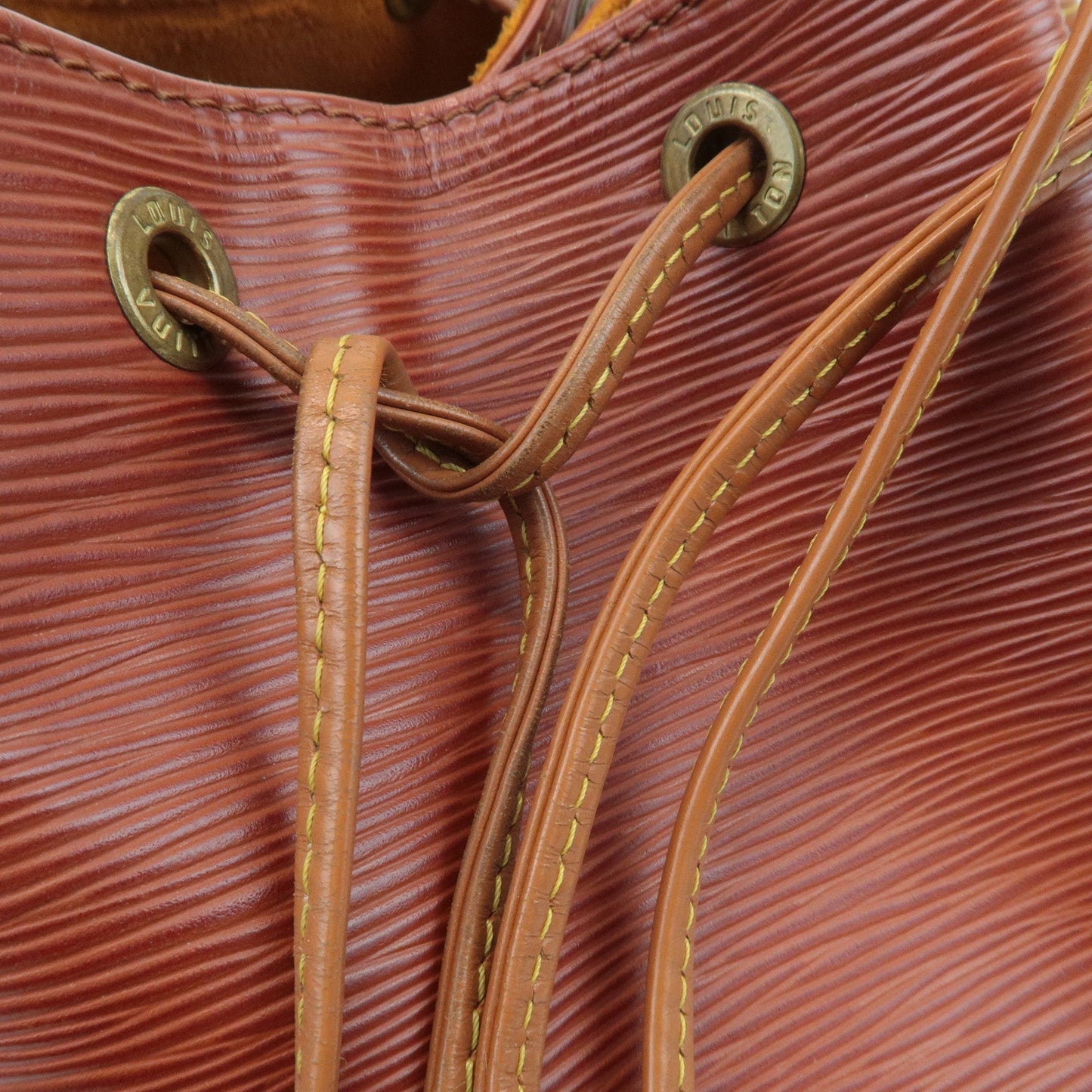 Louis Vuitton Epi Noe Shoulder Bag Kenya Brown M44003