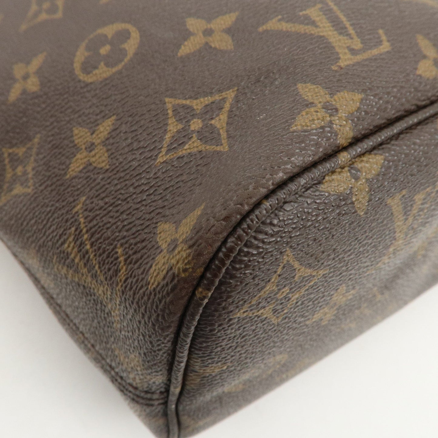 Louis Vuitton Monogram Neverfull PM Tote Bag Fuchsia M41001