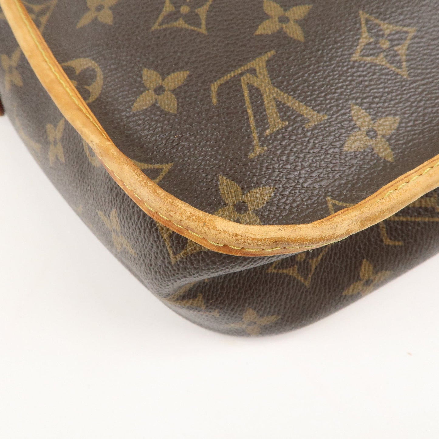 Louis Vuitton Monogram Messenger Bosphore PM Shoulder Bag M40106