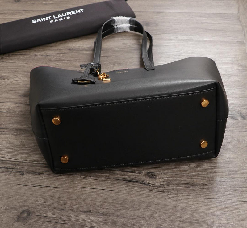 Amelia - YSL Bag - 2834