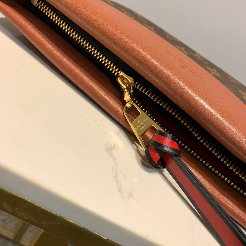 Fan Fashion Lu-Vi bags - 9035