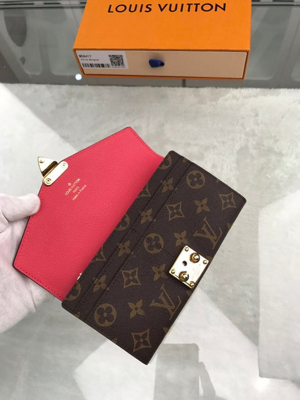 Fan Fashion Lu-Vi bags - 9132