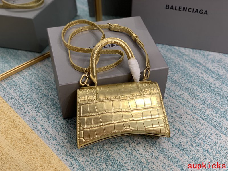 Amelia- BG Hourglass Bags - 180