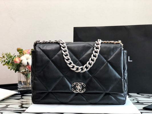 CHL -  19 Maxi Handbag Black For Women 14in/36cm