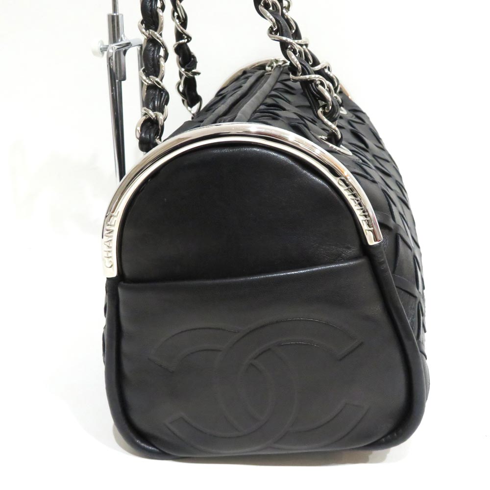 Chanel Intre Leather Chain Shoulder Bag A Rank Black