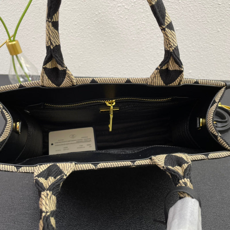 Amelia- PRDA  LUXURY BAGS - 593