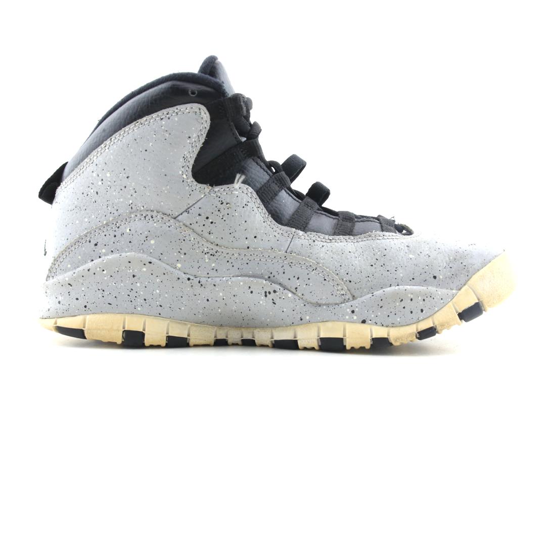 JORDAN 10 RETRO