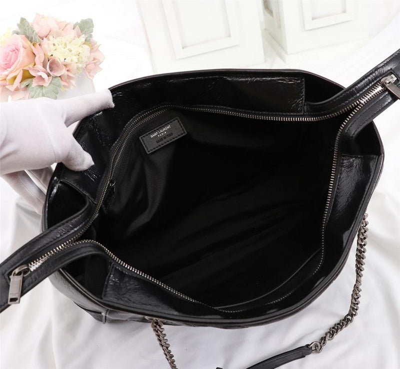 Amelia - YSL Bag - 2647