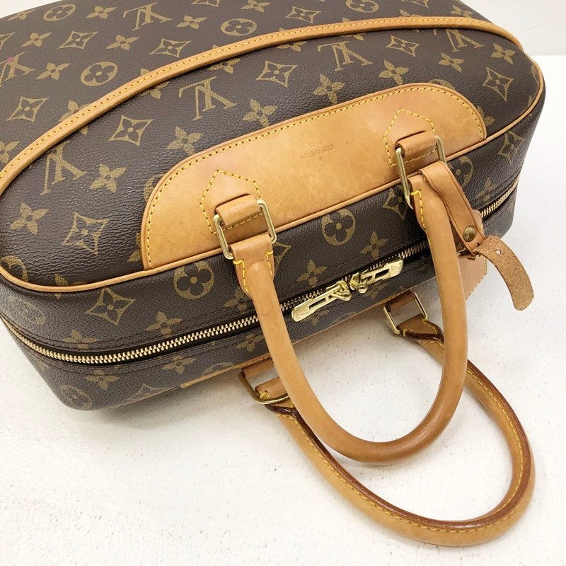 Louis Vuitton Deauville Monogram Handbag