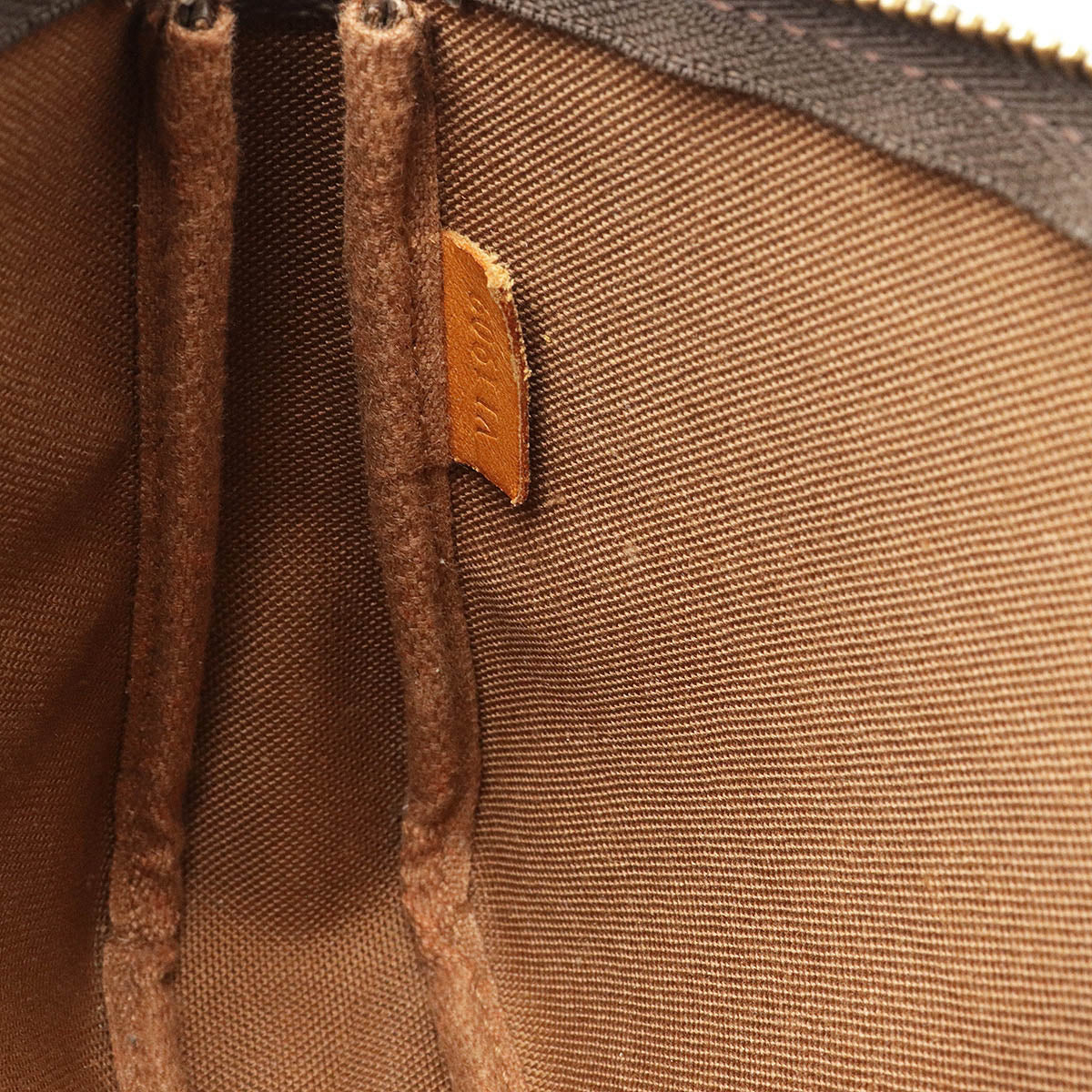 Louis Vuitton Monogram Pochette Pouch Handbag