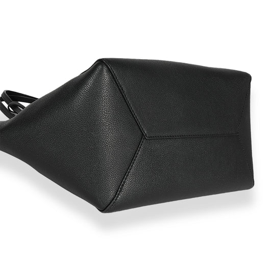 Louis Vuitton Louis Vuitton Black Grained Calfskin Lockme Cabas Tote