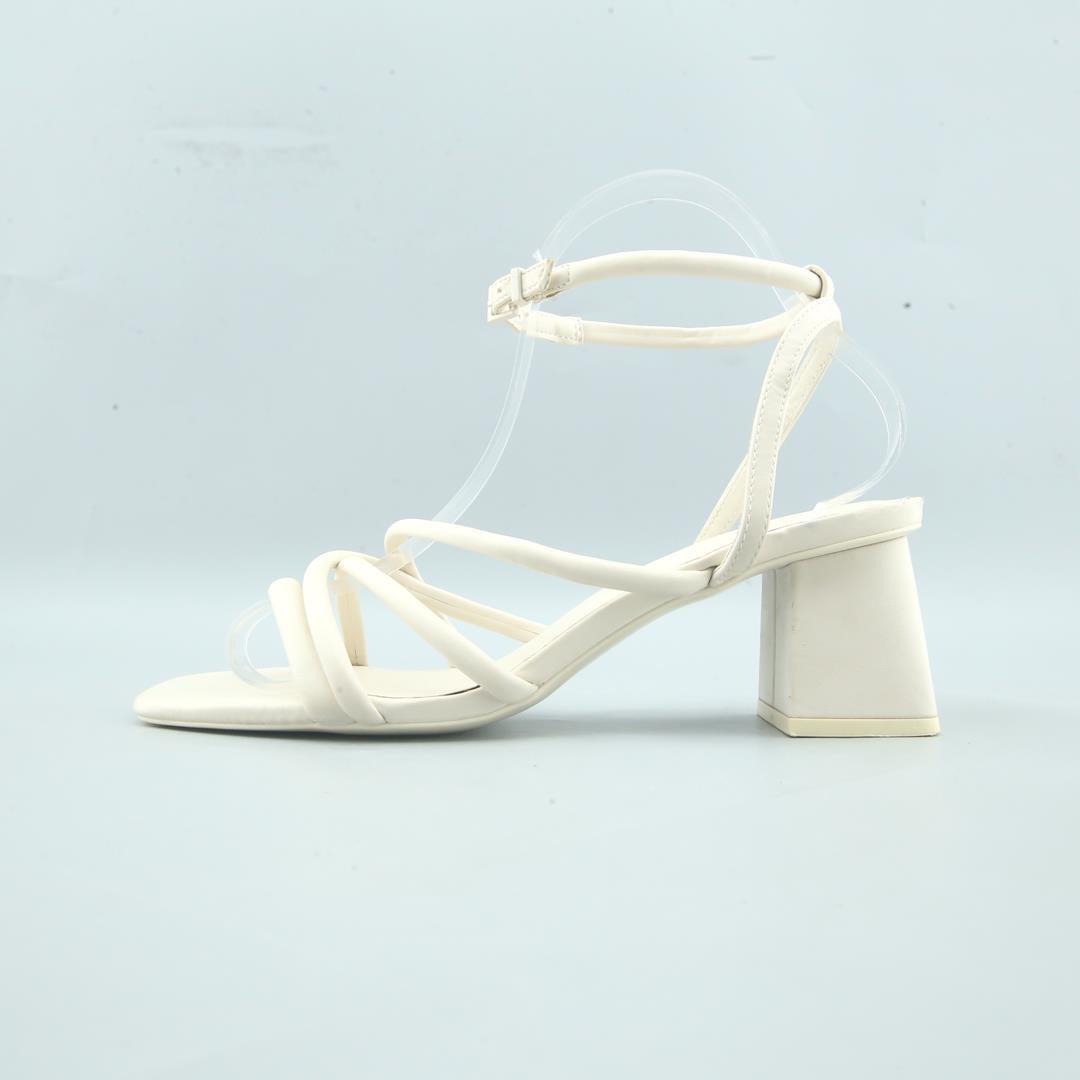 STRADIVARIUS .
